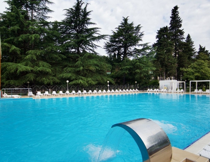 Открытый бассейн - Отель Alean Family Sputnik / Алеан Фэмили Спутник 