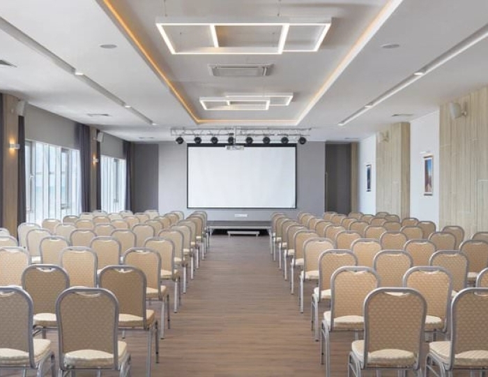 Зал в пляжном павильоне - Отель Alean Family Sputnik / Алеан Фэмили Спутник 